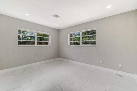 461 SE 3rd Avenue, Pompano Beach FL - photo 22 of 39