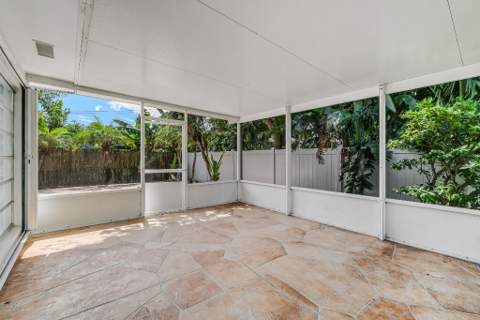461 SE 3rd Avenue, Pompano Beach FL - photo 24 of 39