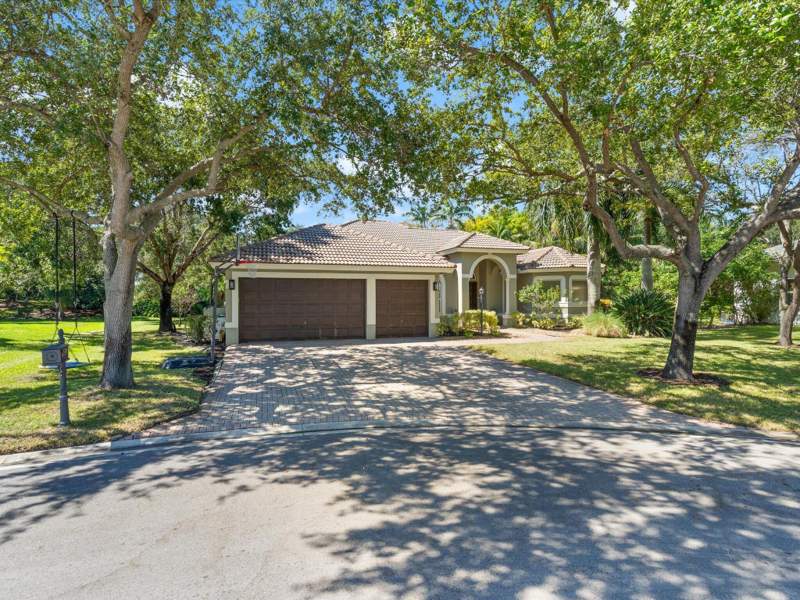 5 bedroom Single Family Residence at 6717 NW 107th Way, Fox Ridge, Parkland — photo 3