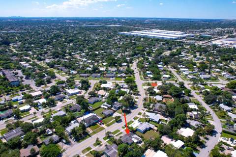 1787 NE 49th Street, Pompano Beach FL - photo 23 of 24