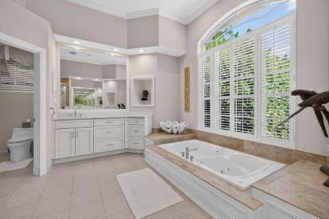 42 Windward Isle, Palm Beach Gardens FL - photo 22 of 43