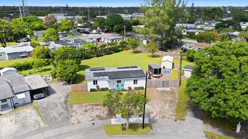 3 bedroom Single Family Residence at 5287 NE 14th Terrace, Pompano Beach Highlands 2nd Sec, Pompano Beach — photo 1