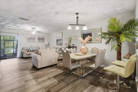 9240 NW 14th Street, Pembroke Pines FL - photo 8 of 28