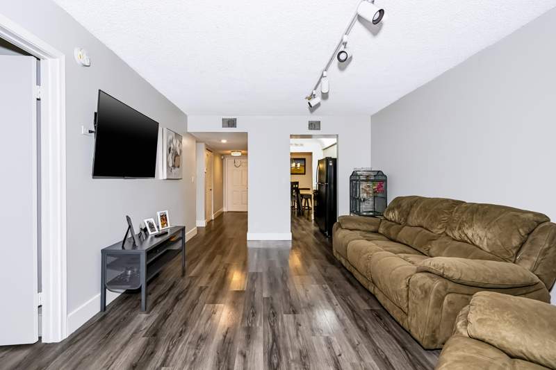 2 bedroom Condominium at 9505 NW 2nd Place, Kingsport Estates Condominium, Coral Springs — photo 4