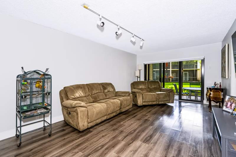 2 bedroom Condominium at 9505 NW 2nd Place, Kingsport Estates Condominium, Coral Springs — photo 5