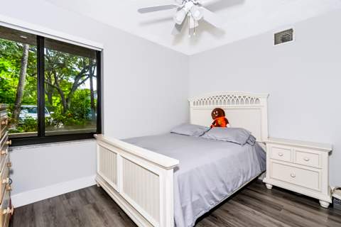 9505 NW 2nd Place, Coral Springs FL - photo 18 of 29