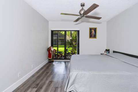 9505 NW 2nd Place, Coral Springs FL - photo 13 of 29