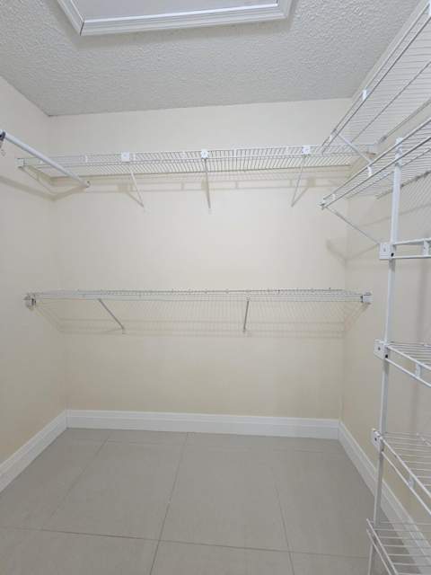 480 Hardwood Place, Boca Raton FL - photo 16 of 36