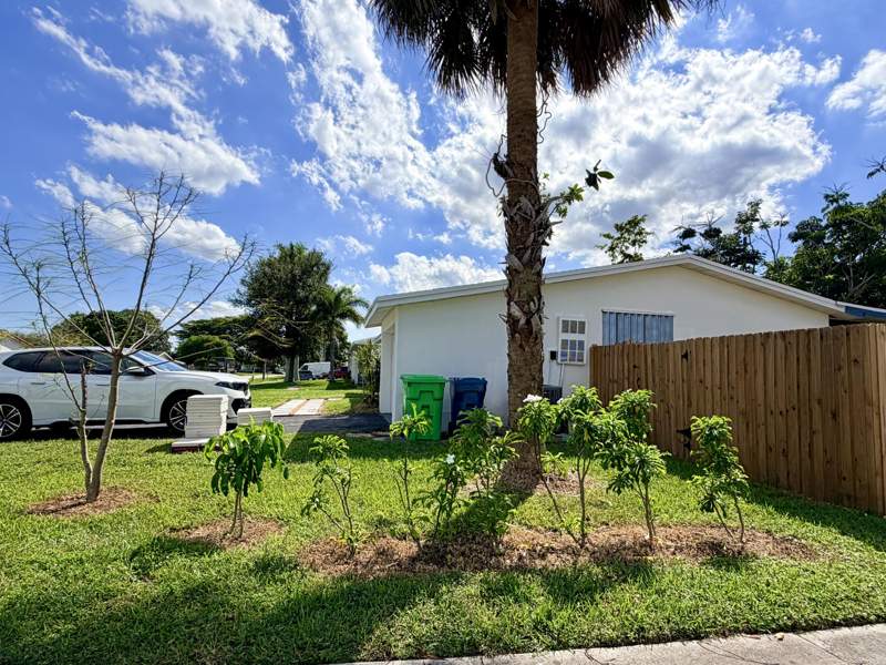 3 bedroom Single Family Residence at 2551 NW 98th Avenue, Sunrise Golf Village Sec 20, Sunrise — photo 5