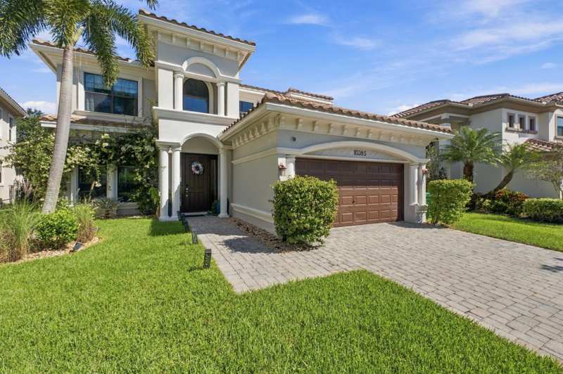 4 bedroom Single Family Residence at 10385 Cameilla Street, Parkland Golf And Country Club, Parkland — photo 1