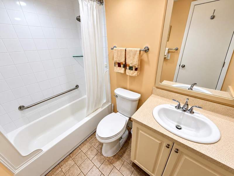 1 bedroom Condominium at 1967 S Ocean Boulevard #228-D, Village By The Sea Condo, Lauderdale-By-The-Sea — photo 3