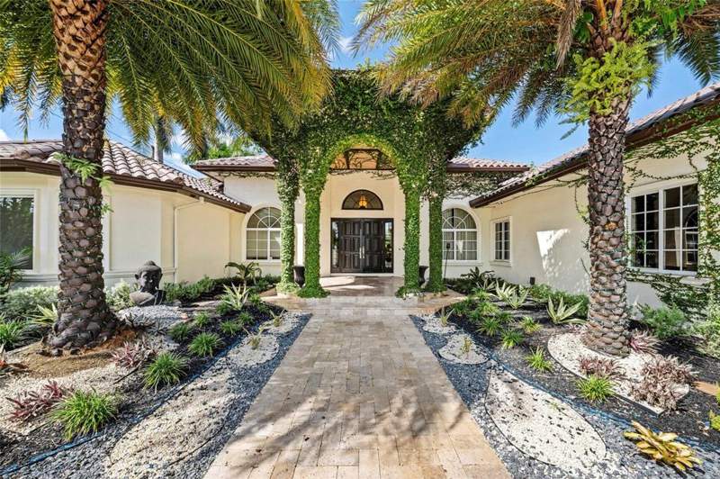 4 bedroom Single Family Residence at 1203 NW 121st Avenue, Plantation Acres, Plantation — photo 4