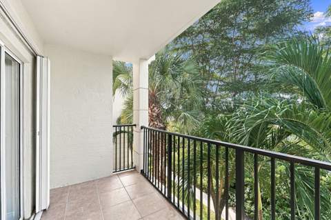 1307 Tuscany Way, Boynton Beach FL - photo 16 of 39