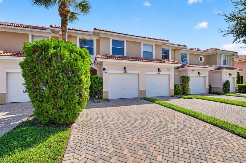 3 bedroom Townhouse at 1006 Seminole Palms Drive, Seminole Palms, Greenacres — photo 3