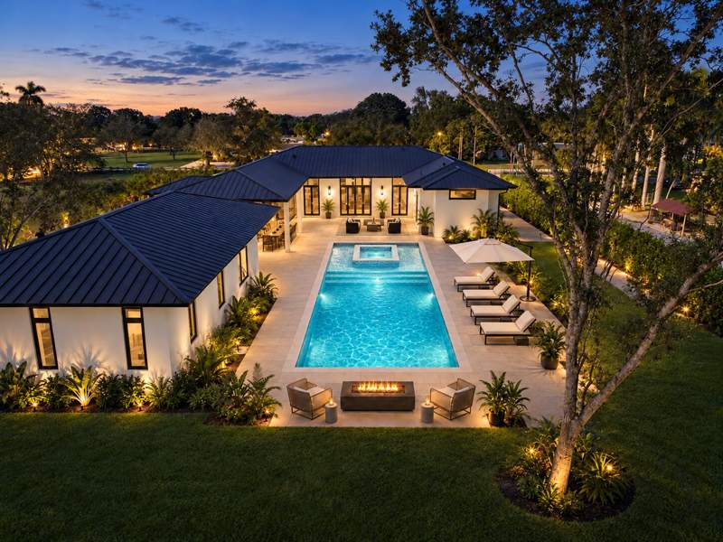 6 bedroom Single Family Residence at 18200 SW 50 Court, Rolling Oaks Estates, Southwest Ranches — photo 2