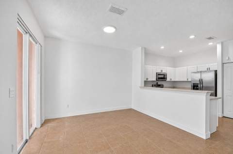 1006 Seminole Palms Drive, Greenacres FL - photo 16 of 41