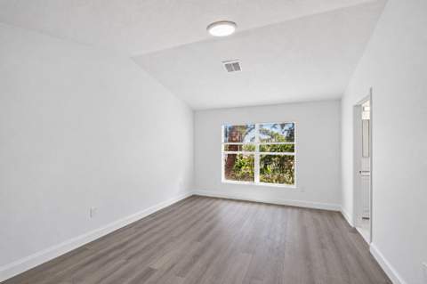 1006 Seminole Palms Drive, Greenacres FL - photo 19 of 41