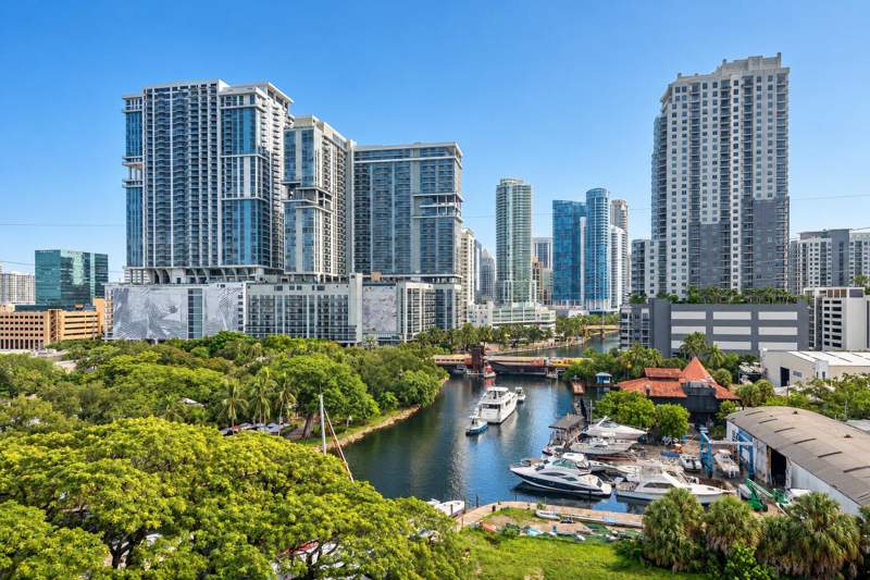 2 bedroom Condominium at 401 SW 4th Avenue #1003, Esplanade On The New River Condo, Fort Lauderdale — photo 2