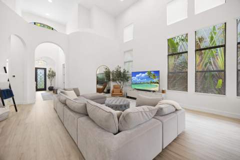 3517 Collonade Drive, Wellington FL - photo 9 of 45