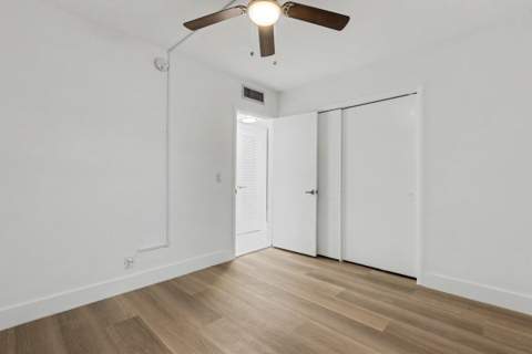 460 Paradise Isle Boulevard #101, Hallandale Beach FL - photo 23 of 57