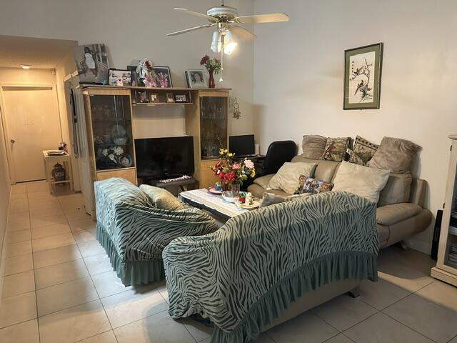 3 bedroom Single Family Residence at 5121 Arbor Glen Circle, Arbor Glen 1, Greenacres — photo 5