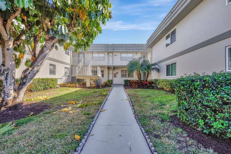 1 bedroom Condominium at 278 Monaco F #278, Kings Point Monaco Condos, Delray Beach — photo 1