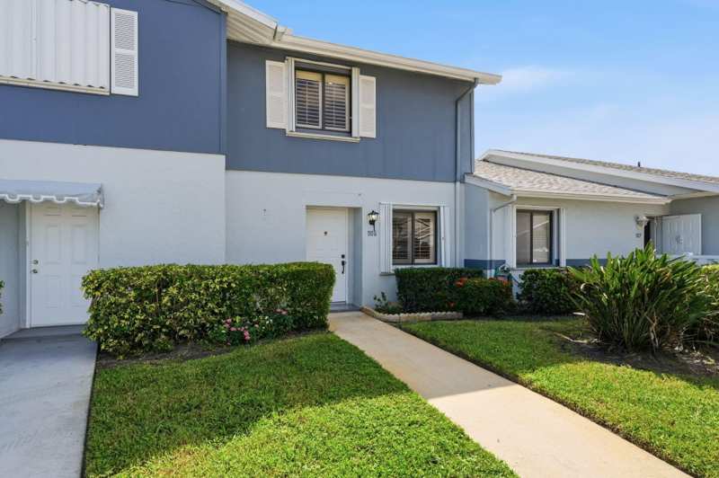 2 bedroom Condominium at 2641 Gately Drive #906, Arbours Of The Palm Beaches Condo, West Palm Beach — photo 1