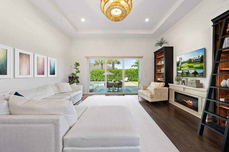 4 bedroom Single Family Residence at 12471 Nautilus Circle, Avenir Site Plan 1 Pod, Palm Beach Gardens — photo 4