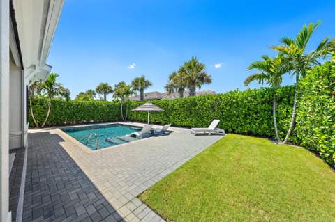 12471 Nautilus Circle, Palm Beach Gardens FL - photo 22 of 30