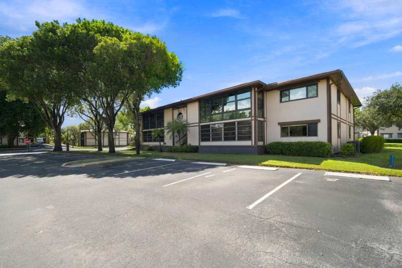 2 bedroom Condominium at 9965 N Belfort Circle #209, Belfort Condominium, Tamarac — photo 1