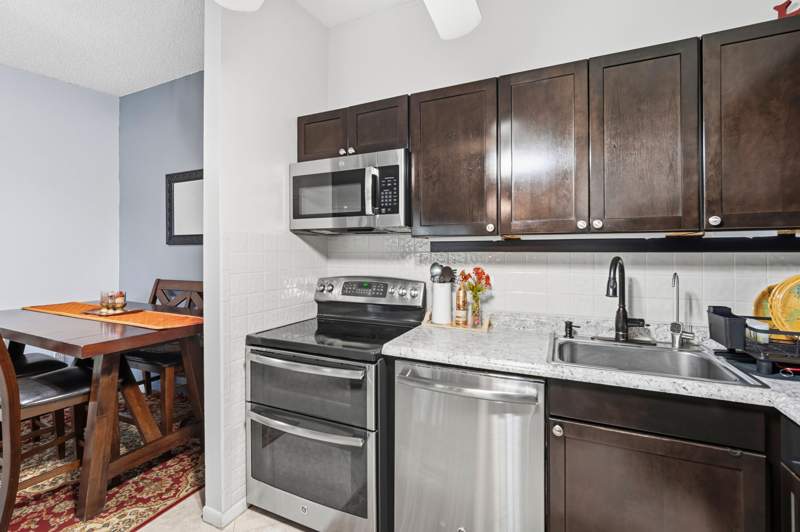 2 bedroom Condominium at 9965 N Belfort Circle #209, Belfort Condominium, Tamarac — photo 4