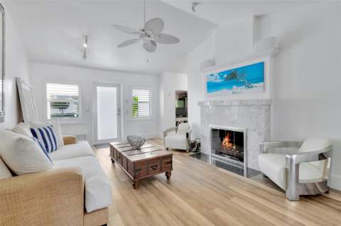2517 E Las Olas Boulevard, Fort Lauderdale FL - photo 16 of 32