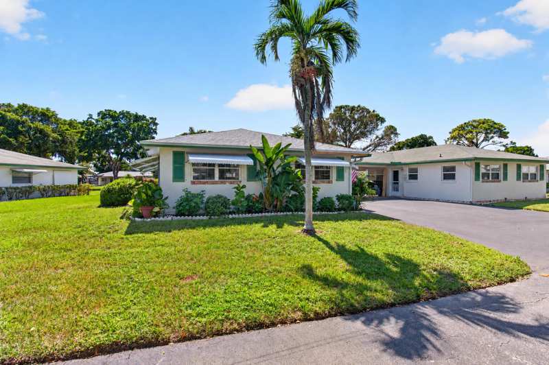 2 bedroom Villa at 842 Meadowlark Lane, Country Manors, Delray Beach — photo 1