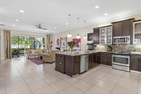 9100 Greenstone Ridge Way, Boynton Beach FL - photo 8 of 58