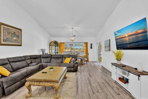 5190 Sabal Gardens Lane #6, Boca Raton FL - photo 10 of 42