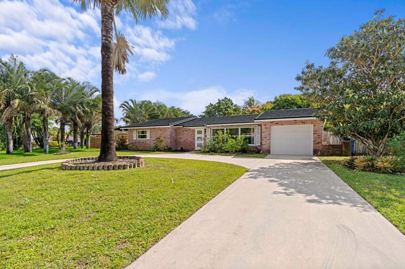 2 bedroom Single Family Residence at 324 Sandpiper Avenue, Willows The Second Add, Royal Palm Beach — photo 4