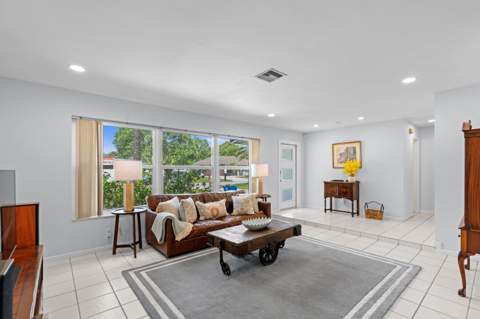 324 Sandpiper Avenue, Royal Palm Beach FL - photo 16 of 32