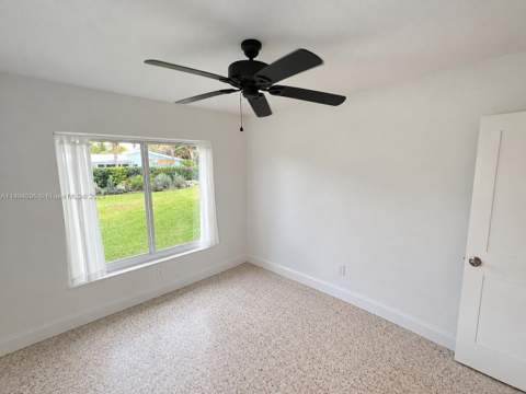330 Cascade Lane, Palm Beach Shores FL - photo 12 of 14