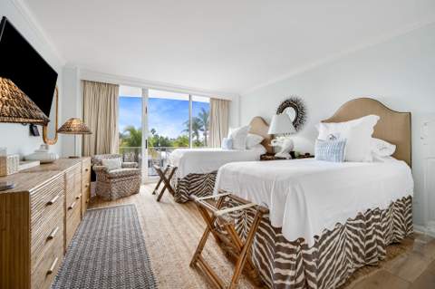 227 Australian #0035, Palm Beach FL - photo 8 of 16