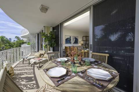 227 Australian #0035, Palm Beach FL - photo 13 of 16