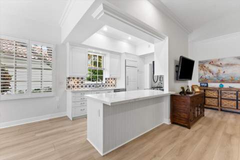 2067 Valencia Drive, Delray Beach FL - photo 9 of 59