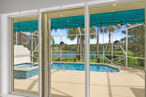 2067 Valencia Drive, Delray Beach FL - photo 14 of 59