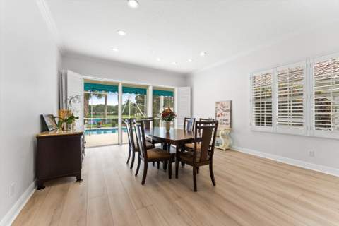 2067 Valencia Drive, Delray Beach FL - photo 15 of 59