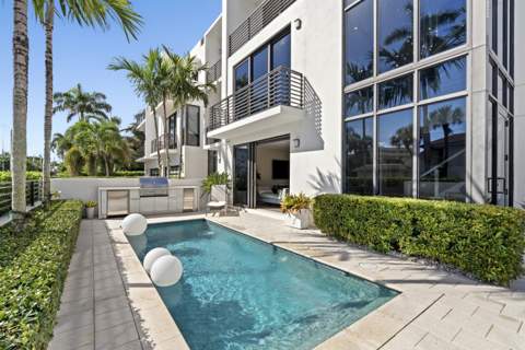160 Andrews Avenue #3c, Delray Beach FL - photo 8 of 37