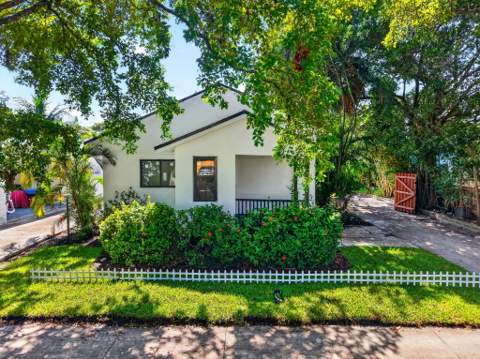 516 48th Street, West Palm Beach FL - photo 7 of 46