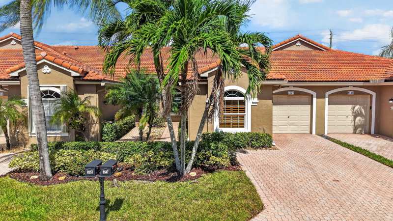 2 bedroom Villa at 8547 Via Serena #8547, Mizner Pointe, Boca Raton — photo 1