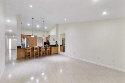 9640 NW 76th Court #9640, Tamarac FL - photo 13 of 22