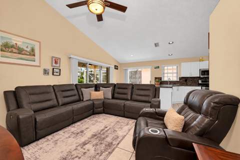 7757 NW 25th Street, Margate FL - photo 21 of 37
