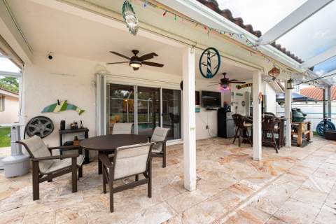 7757 NW 25th Street, Margate FL - photo 24 of 37