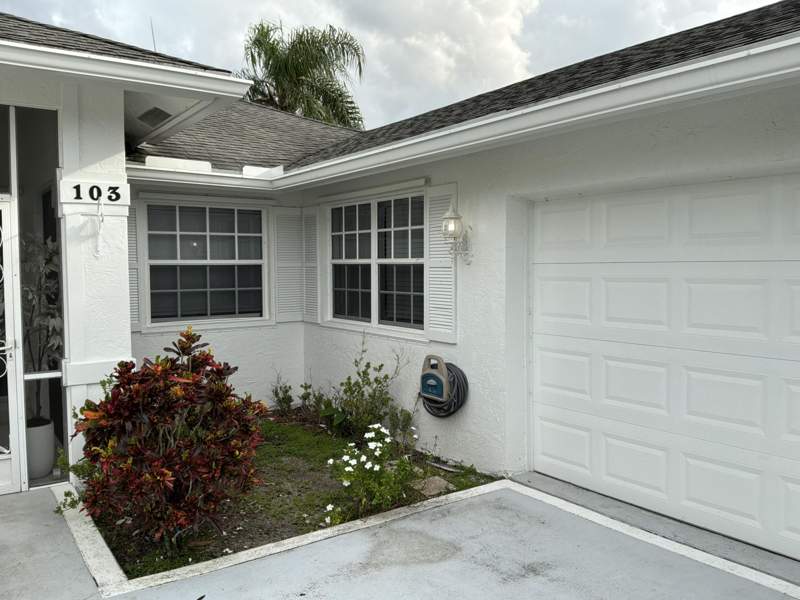 3 bedroom Single Family Residence at 103 Brook Woode Avenue, Cypress Head Unit 1, Royal Palm Beach — photo 2